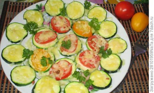 Как долго нужно готовить кабачки гриль с сыром в микроволновке. Блюдо из кабачка с сыром. Быстро и вкусно!