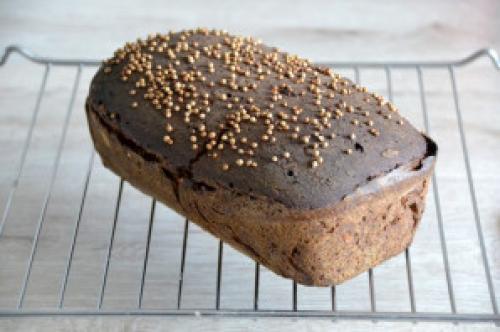 Бородинский хлеб на закваске с солодом. Бородинский хлеб на ржаной закваске по ГОСТу