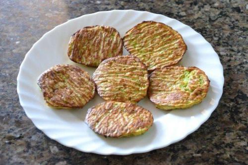 Оладушки оладьи из кабачков. Оладьи из кабачков: 20 рецептов, которые можно готовить все лето