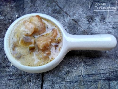 Свинина с солеными огурцами и сметаной. Неприлично вкусная свинина с солеными огурцами