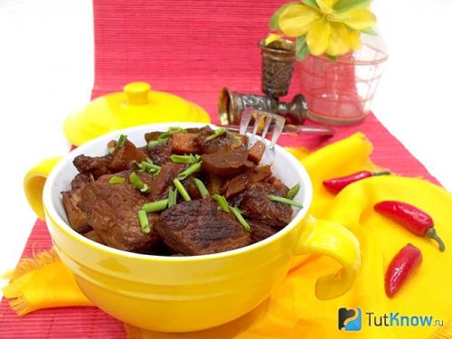 Тушеная свинина с солеными огурцами. Ингредиенты 39