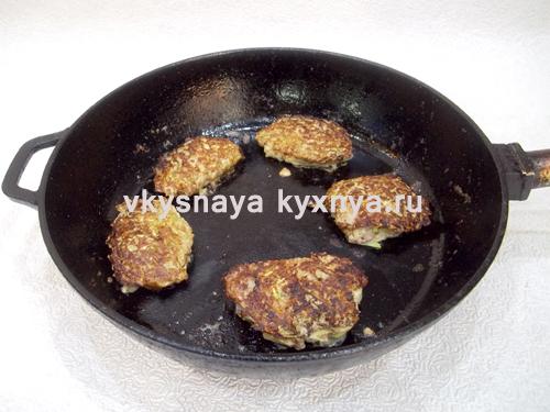 Оладьи из кабачков с фаршем на сковороде: самый вкусный рецепт