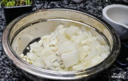 Как приготовить вкусные картофельные драники с соусом. Драники с грибным соусом