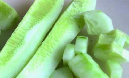 Томатный соус с солеными огурцами. Огурцы в томатной заливке на зиму – 8 обалденных рецептов в банках