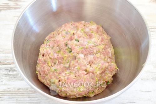 Секреты приготовления нежных котлет с кабачком и фаршем 04 Секреты приготовления нежных котлет с кабачком и фаршем 04