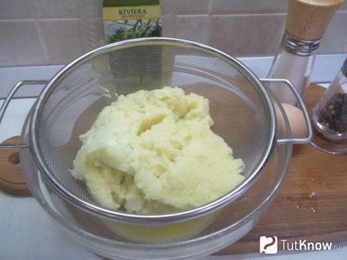 Традиционные украинские деруны с салом: рецепт от бабушки 32 Традиционные украинские деруны с салом: рецепт от бабушки 32