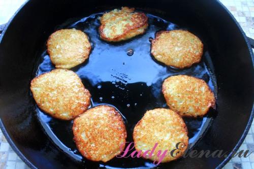 Как приготовить традиционные украинские деруны с салом. Деруны классические