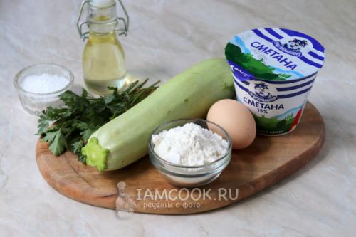 Сладкие и сытные: 20 рецептов оладий из кабачков 19 Сладкие и сытные: 20 рецептов оладий из кабачков 19