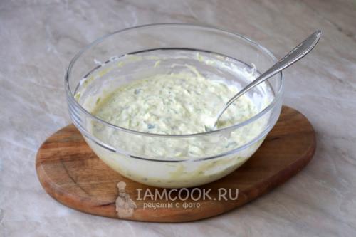 Сладкие и сытные: 20 рецептов оладий из кабачков 23 Сладкие и сытные: 20 рецептов оладий из кабачков 23