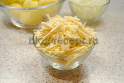 Какой должна быть температура духовки при приготовлении картошки по-французски. Картошка по-французски в духовке: рецепт с фото пошагово