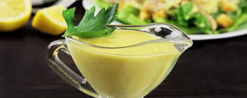 Соус для цезаря с солеными огурцами. Соус для салата Цезарь – 10 рецептов в домашних условиях