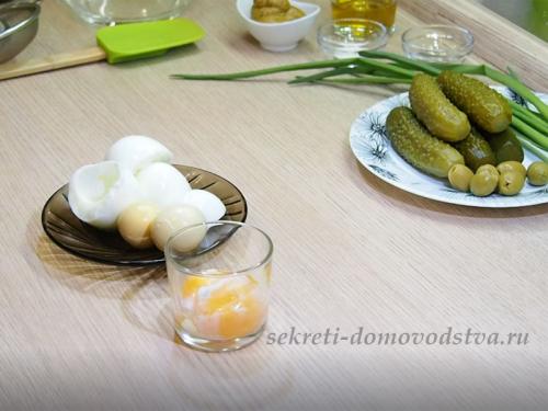 Соус Тартар с солеными огурцами и сметаной. Соус Тартар по классическому рецепту в домашних условиях