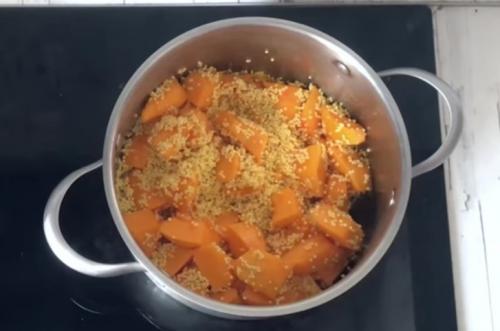 Пшенная каша на молоке с сухофруктами в мультиварке. Пшённая каша с тыквой на молоке в кастрюле — старинный рецепт