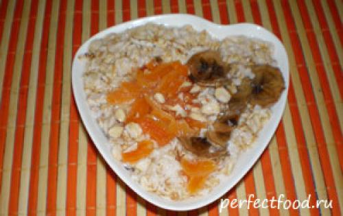 Постная пшенная каша с сухофруктами. Постная каша с сухофруктами