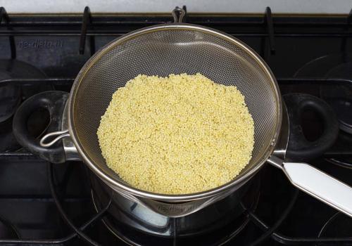 Какую консистенцию должна иметь пшенная каша после приготовления. Как приготовить рассыпчатую пшенную кашу на воде — самый удачный рецепт постной пшенной каши с пошаговыми фото