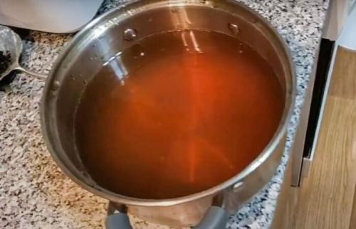 Пиво в домашних условиях без варки. Простое пиво из бородинского и белого хлеба в домашних условиях