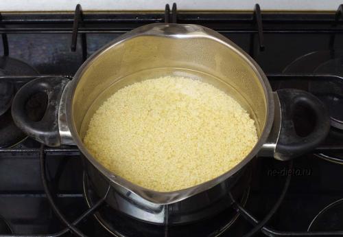 Какой объем воды необходим для приготовления диетической пшенной каши. Как приготовить рассыпчатую пшенную кашу на воде — самый удачный рецепт постной пшенной каши с пошаговыми фото