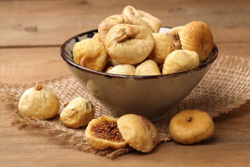 Идеальный завтрак: как приготовить пшённую кашу с курагой и черносливом в мультиварке 07 Идеальный завтрак: как приготовить пшённую кашу с курагой и черносливом в мультиварке 07