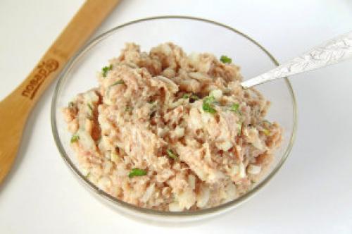 Какой секрет приготовления зеленого теста для пельменей. Цветные пельмени