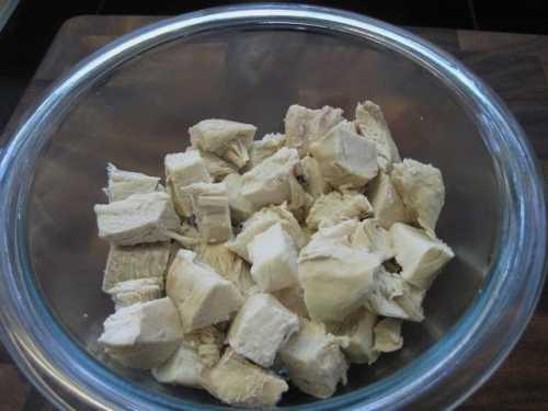 Паста Карбонара 1 порция. Паста Карбонара с курицей в сливочном соусе