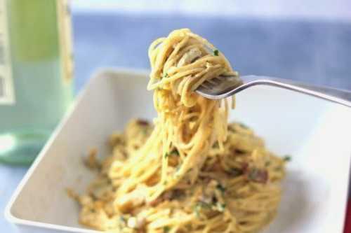 Паста Карбонара 1 порция. Паста Карбонара с курицей в сливочном соусе