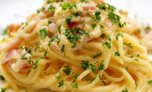 Паста карбонара с колбасками. Как приготовить пасту с охотничьими колбасками в сливочном соусе — рецепт очень простой и вкусной пасты с пошаговыми фото 16 Паста карбонара с колбасками. Как приготовить пасту с охотничьими колбасками в сливочном соусе — рецепт очень простой и вкусной пасты с пошаговыми фото 16