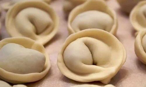 Можно ли заморозить пельмени из красной рыбы. Вкусные пельмени из рыбы — простые классические рецепты с рыбным фаршем