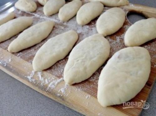 Пирожки с капустой жареные