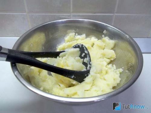 Постное заварное дрожжевое тесто для пышных пирожков. Постное заварное тесто 19 Постное заварное дрожжевое тесто для пышных пирожков. Постное заварное тесто 19