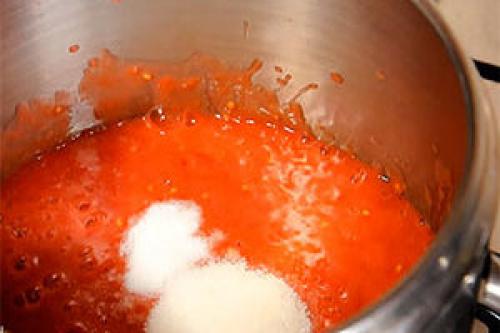 Как лечо можно использовать в десертах. Лечо из болгарского перца с помидорами на зиму — классический рецепт